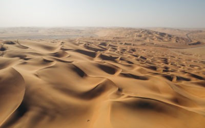 United Arab Emirates: Embracing Opulence, Culture, and Desert Majesty